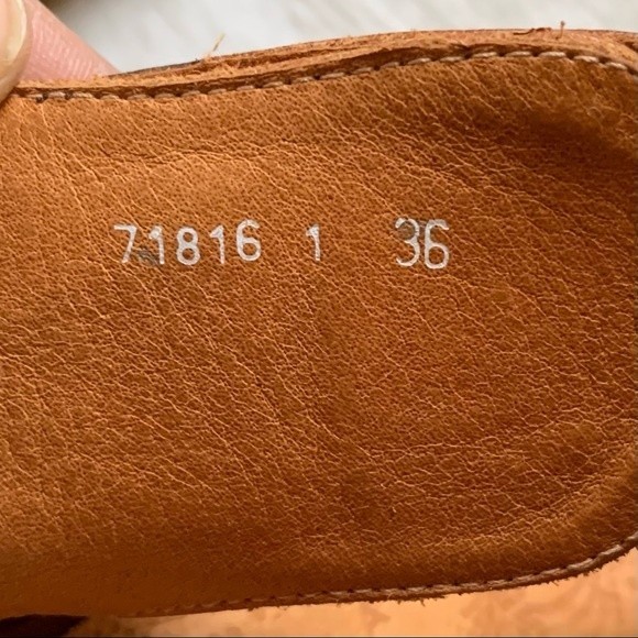 Chie Mihara Leather Block Heel Sandals, Size 36 - Picture 6 of 10